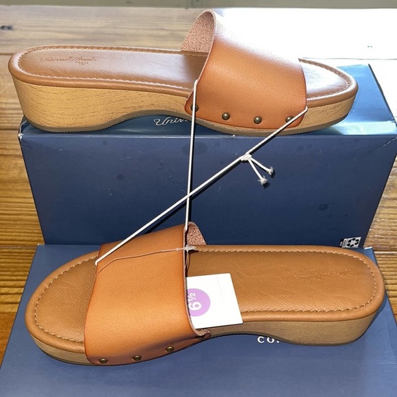 Universal Thread Natural Kora Faux Wood Wedge Slide Tan Vegan Leather NWT Sz 6.5 - Picture 3 of 3